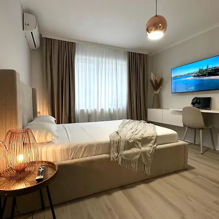 Monique's 2 Timisoara